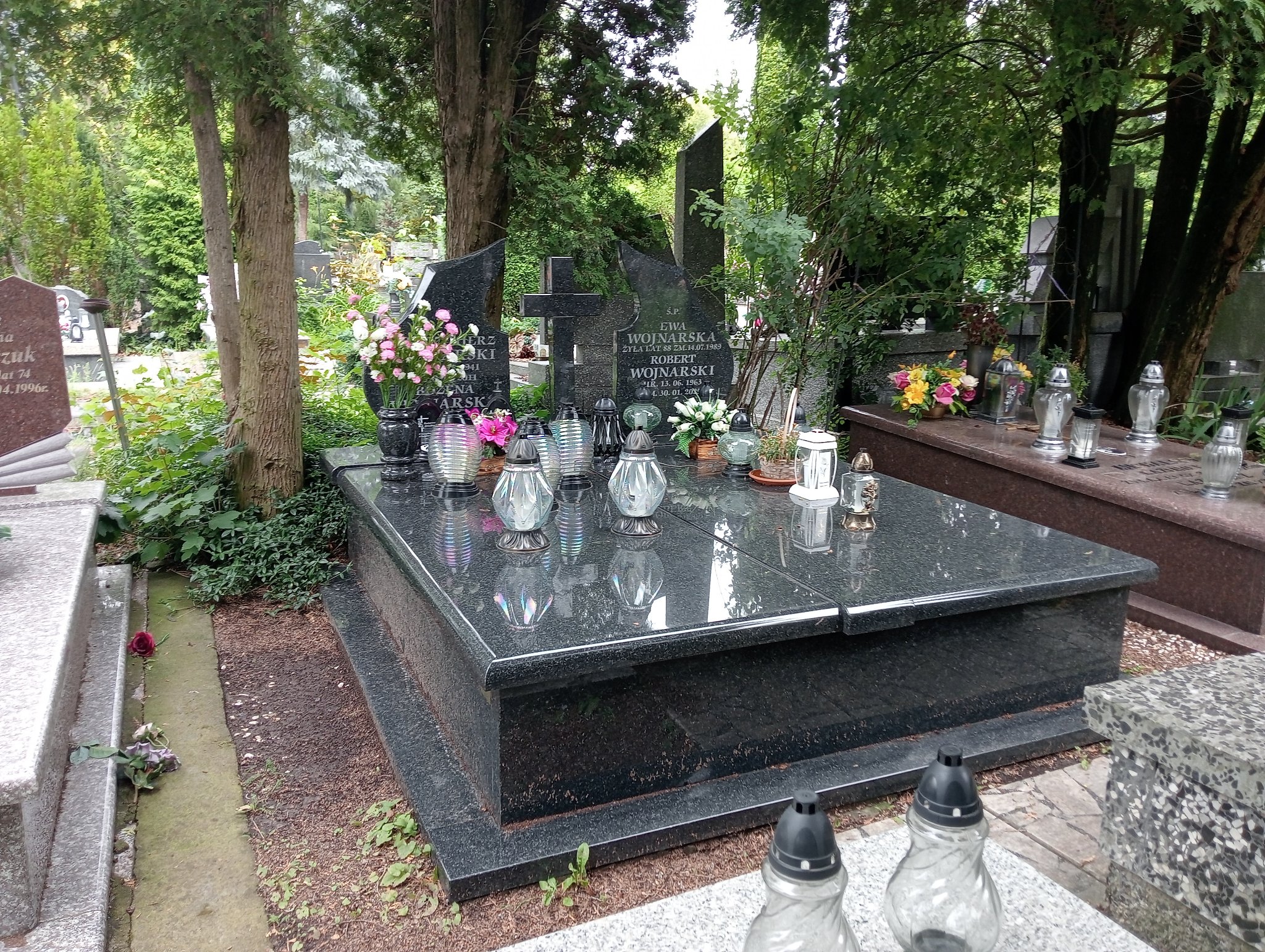 Grób Robert Wojnarski