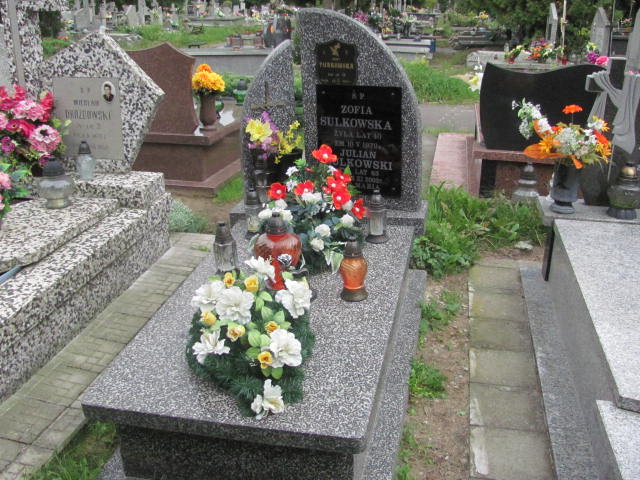 Grób Julian Sulkowski