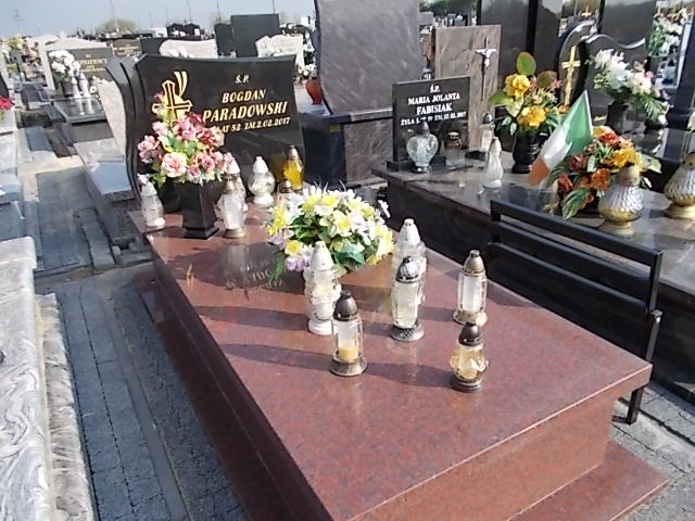 Grób Bogdan Paradowski