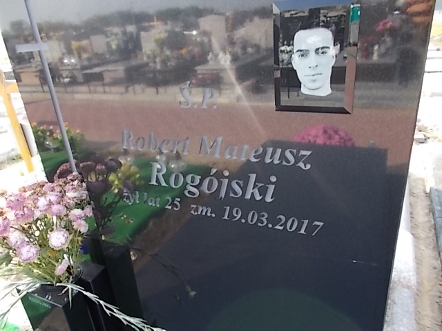 Grób Robert Mateusz Rogójski