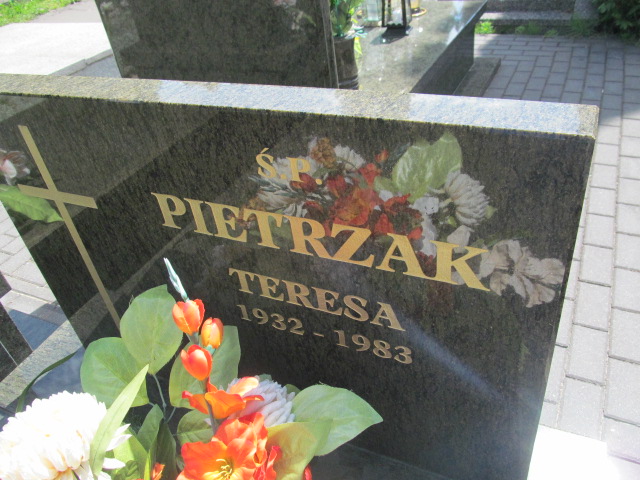 Teresa Pietrzak 1932 Płock - Grobonet - Wyszukiwarka osób pochowanych