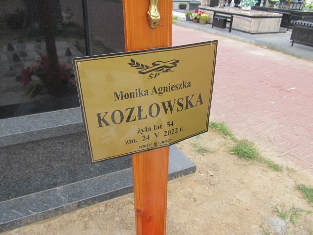 Monika Agnieszka Kozłowska 1968 Płock - Grobonet - Wyszukiwarka osób pochowanych