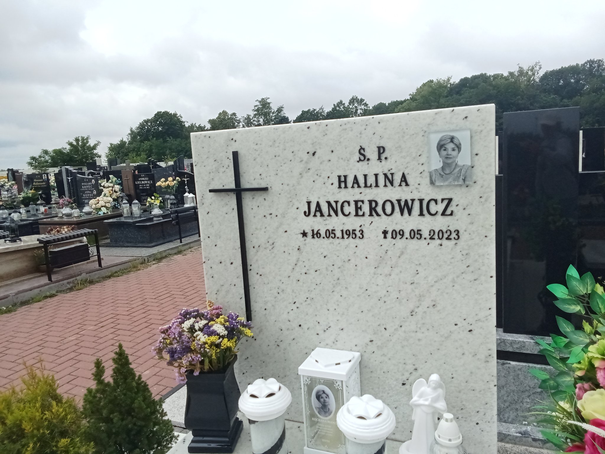 Grób Halina Jancerowicz
